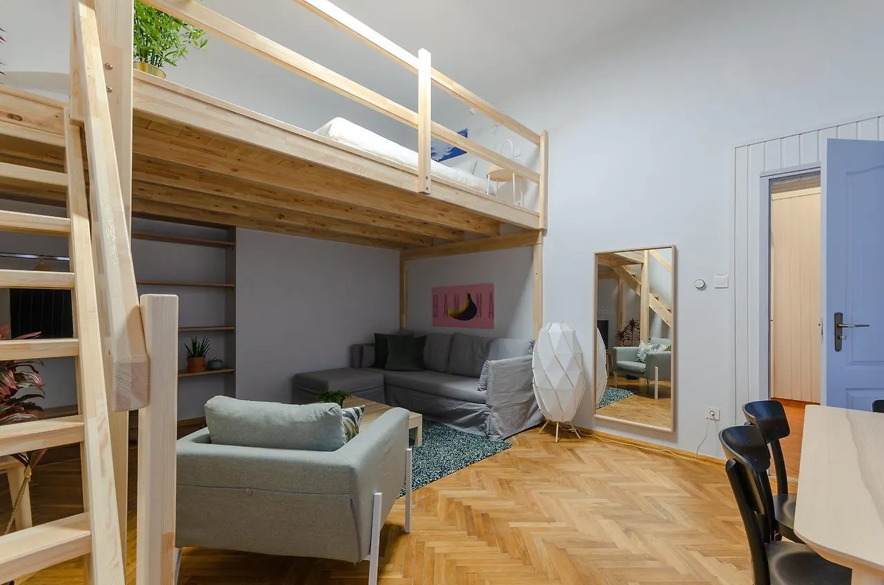 Ajowan Apartment Budapest 0*,  Ungern